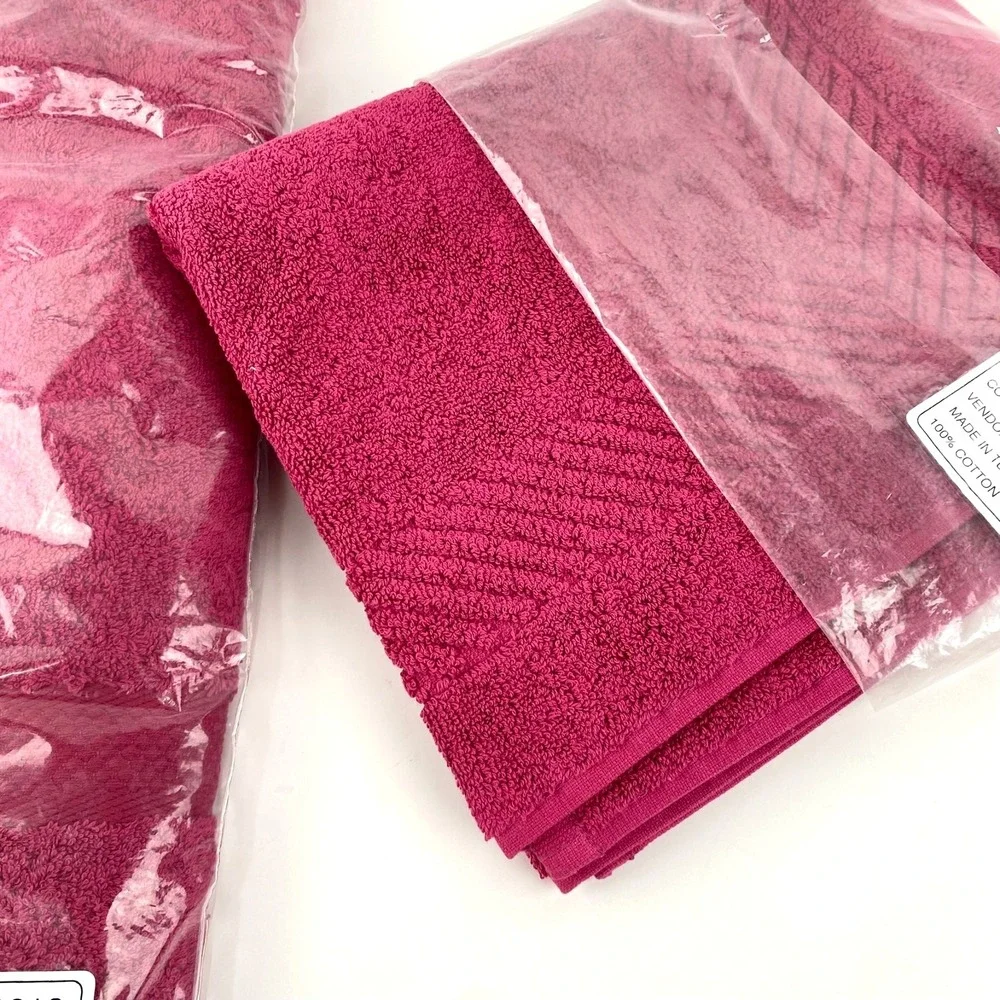 New Coming Home Towel, Tub Mat, Washcloths Matching Set Fuschia Egyptian Cotton